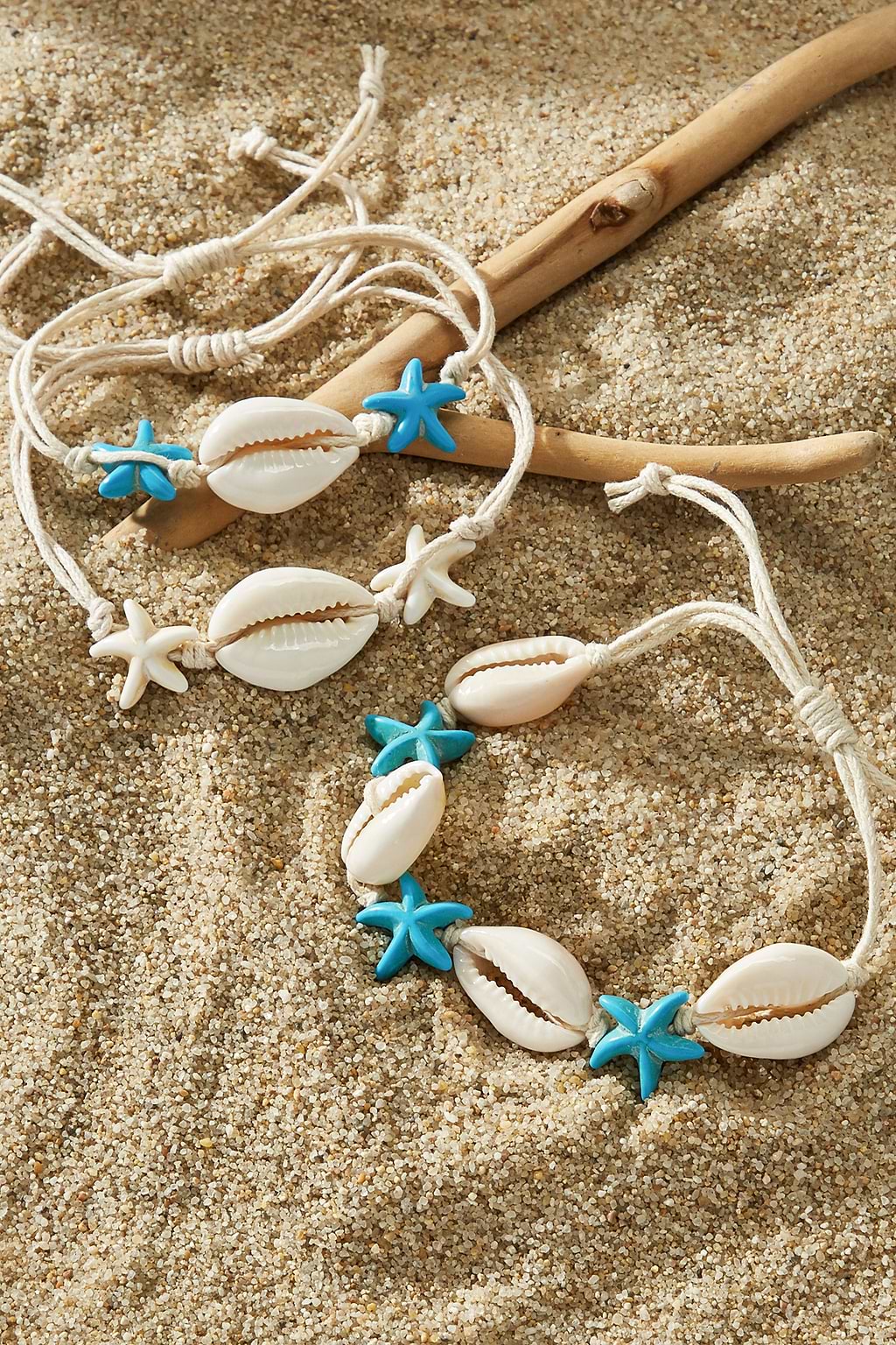 Vacation Mode Seashell Bracelet