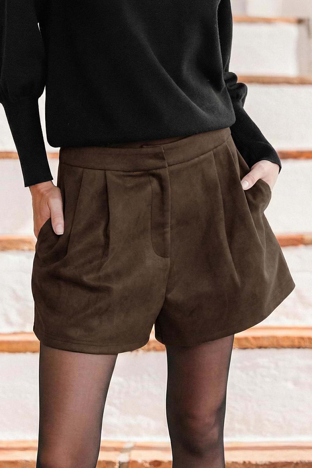 Short marron plissé effet daim