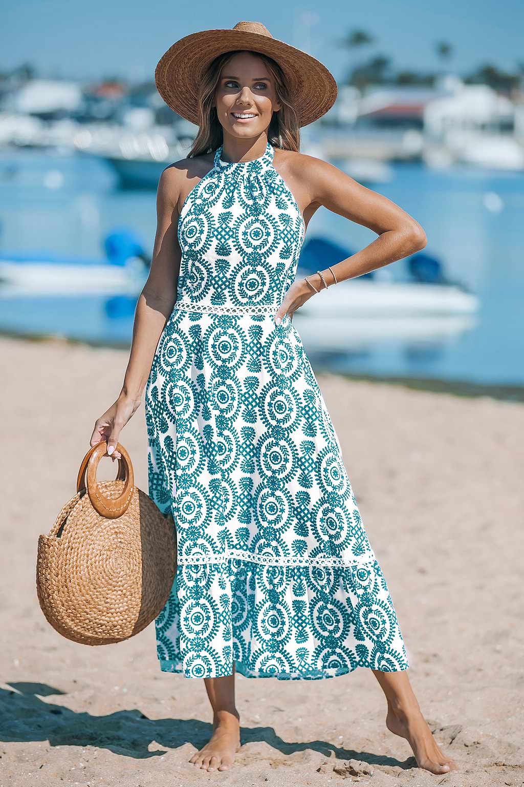 Robe midi sans manches à col haut tissée