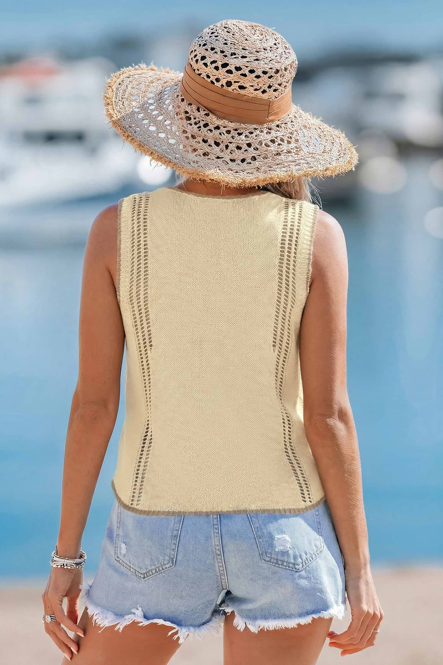 Cropped V-Neck Floral Knit Vest Top for Layering