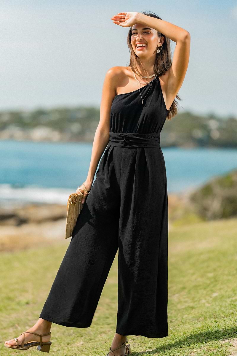 Combinaison noire col asymétrique jambe large