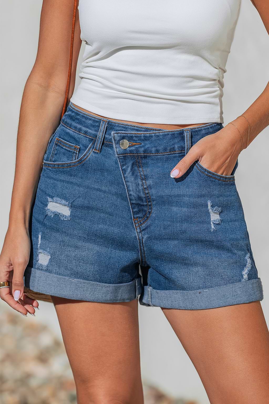 Short en denim bleu