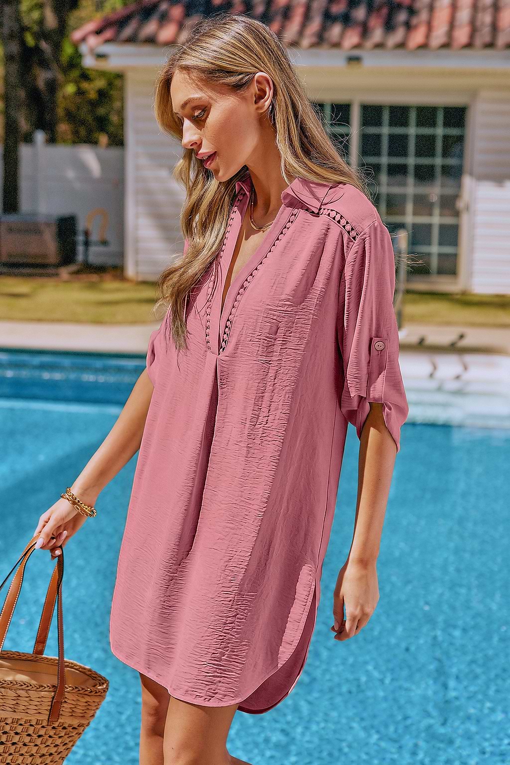 Robe cover up courte rose manches mi-longues