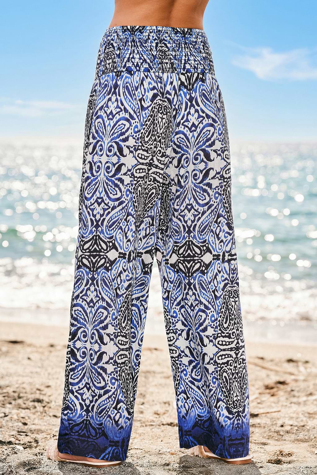 Isle See Paisley Pants
