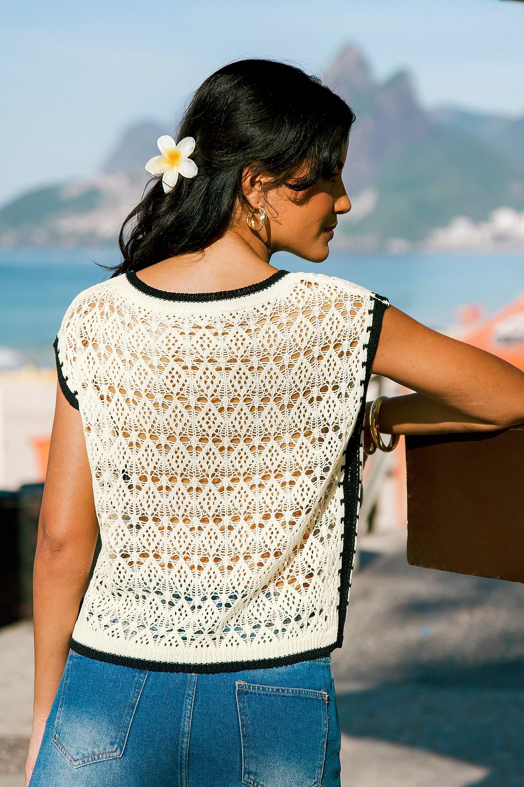 Top copricostume beige 