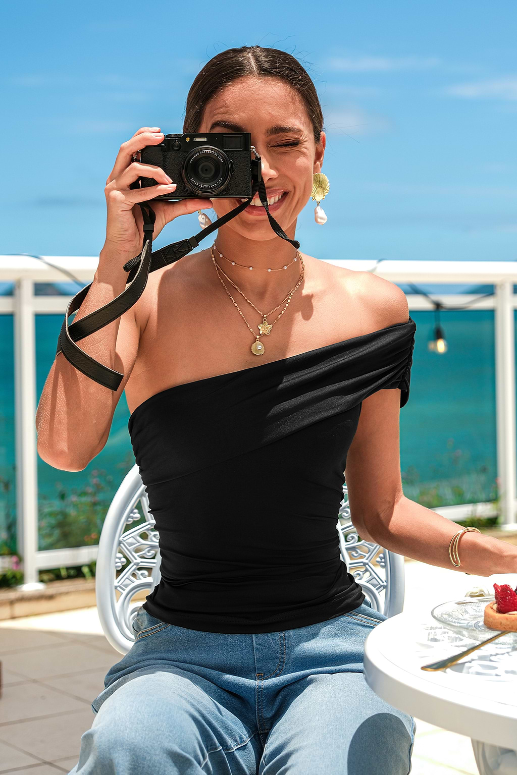 Untouchable Black Top