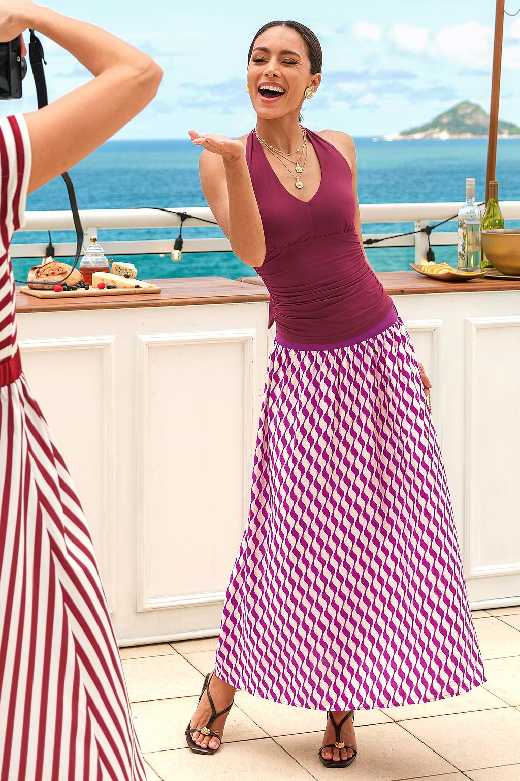 Jupe abstraite ourlet ajouré