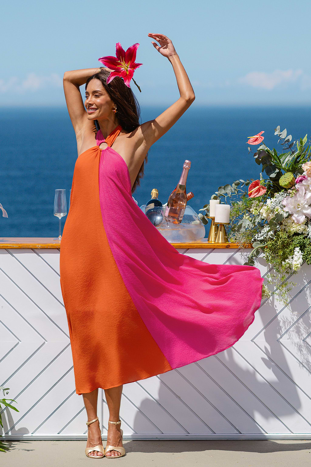 Oranges Farbblock Ärmelloses Hoher Ausschnitt Midi-Cocktailkleid