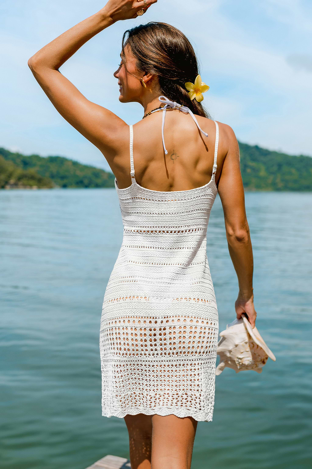 Robe courte cover up blanche légère