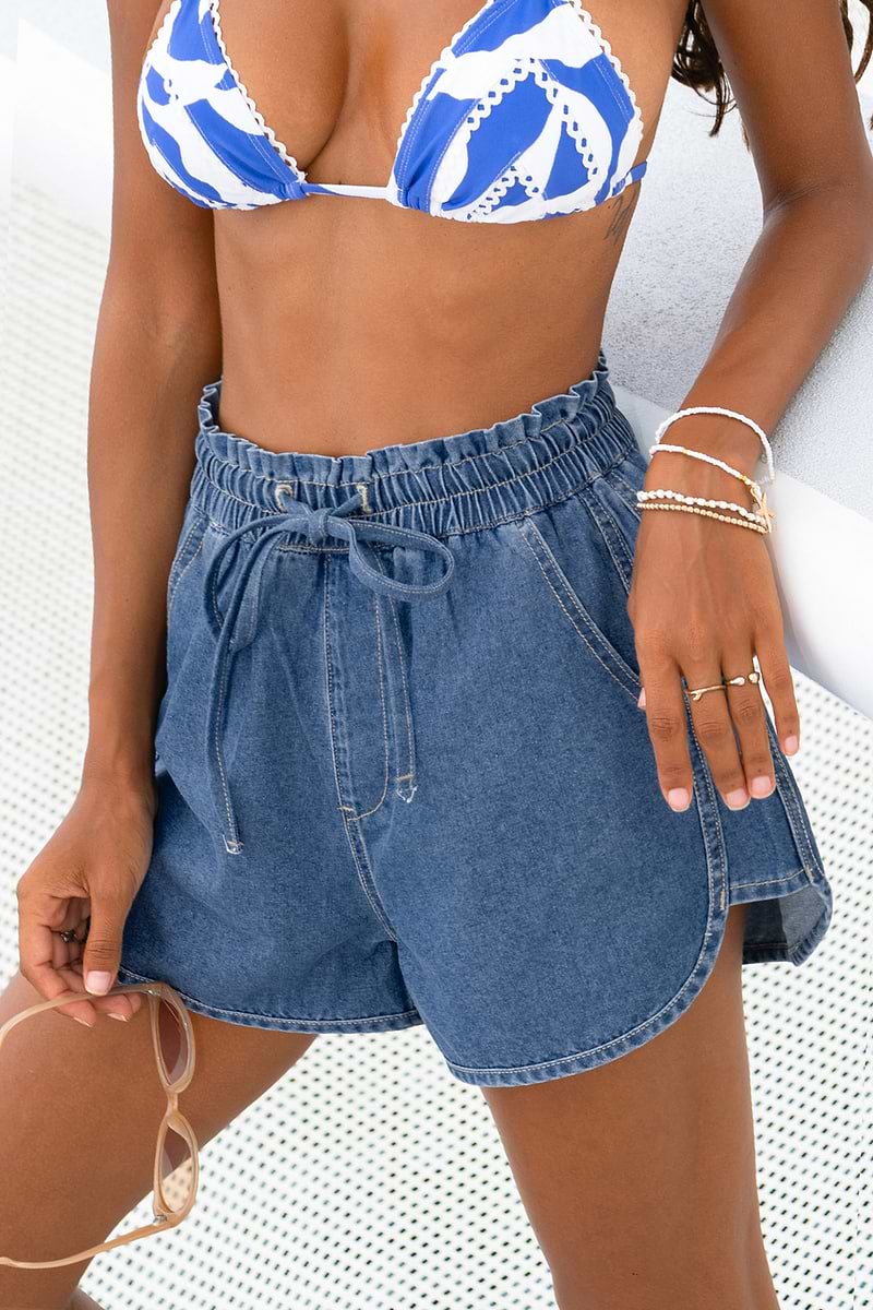 Short bleu en denim