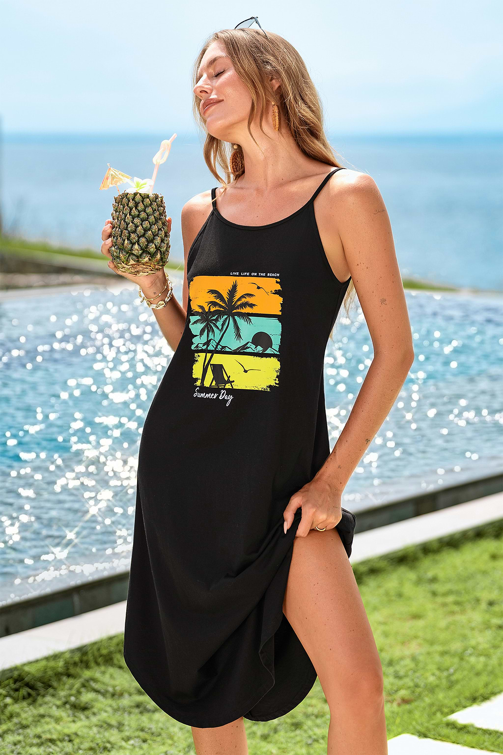 Abito midi con stampa per giornate estive