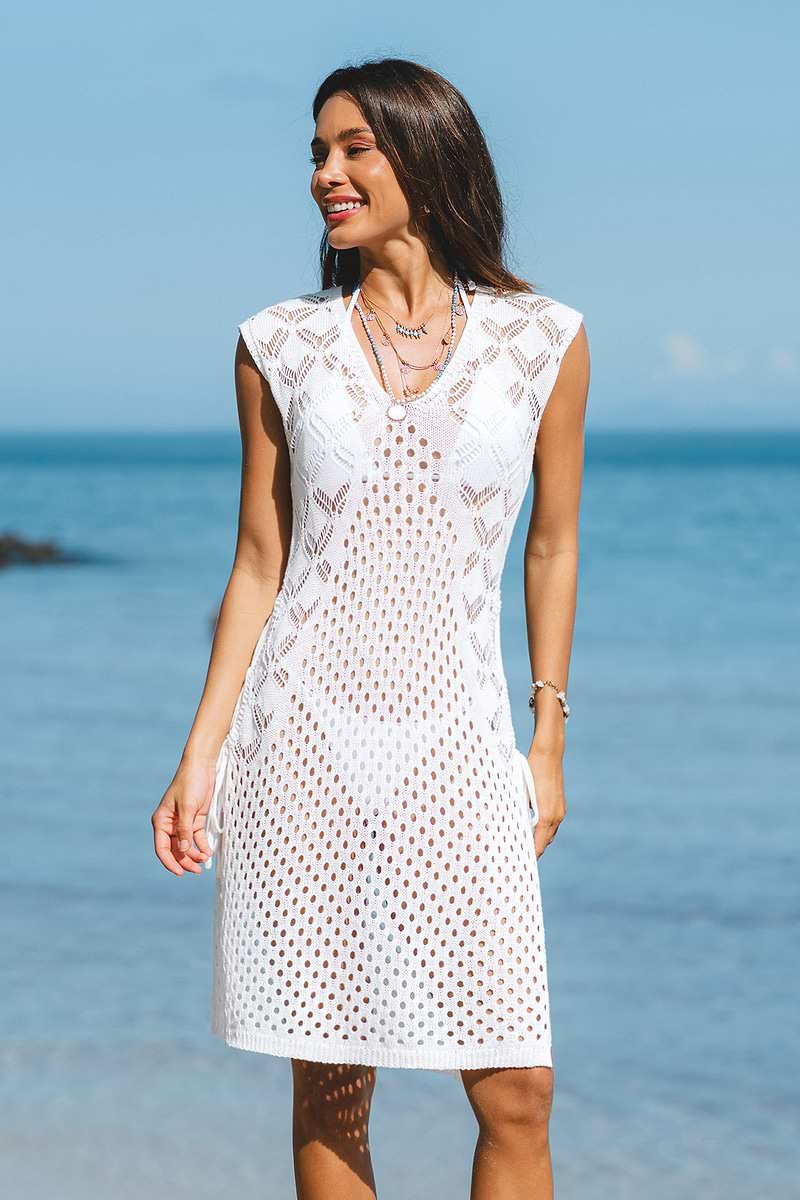 Weißes Kurzarm Midi-Strick-Strandkleid mit V-Ausschnitt