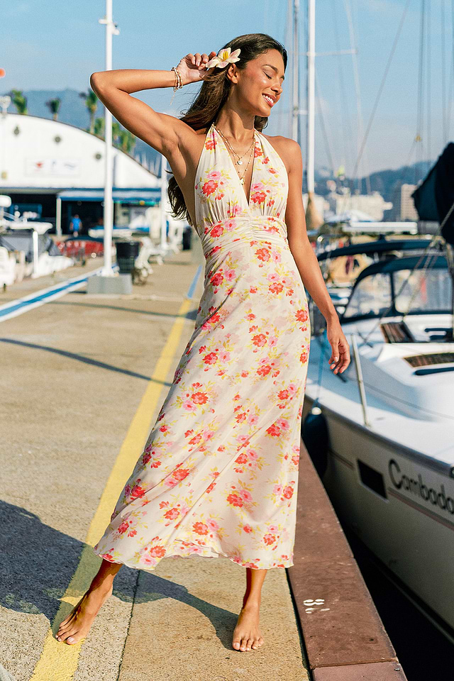 cream vacation dress Shop Trendy & Affordable Vacation Dresses | Hello Molly