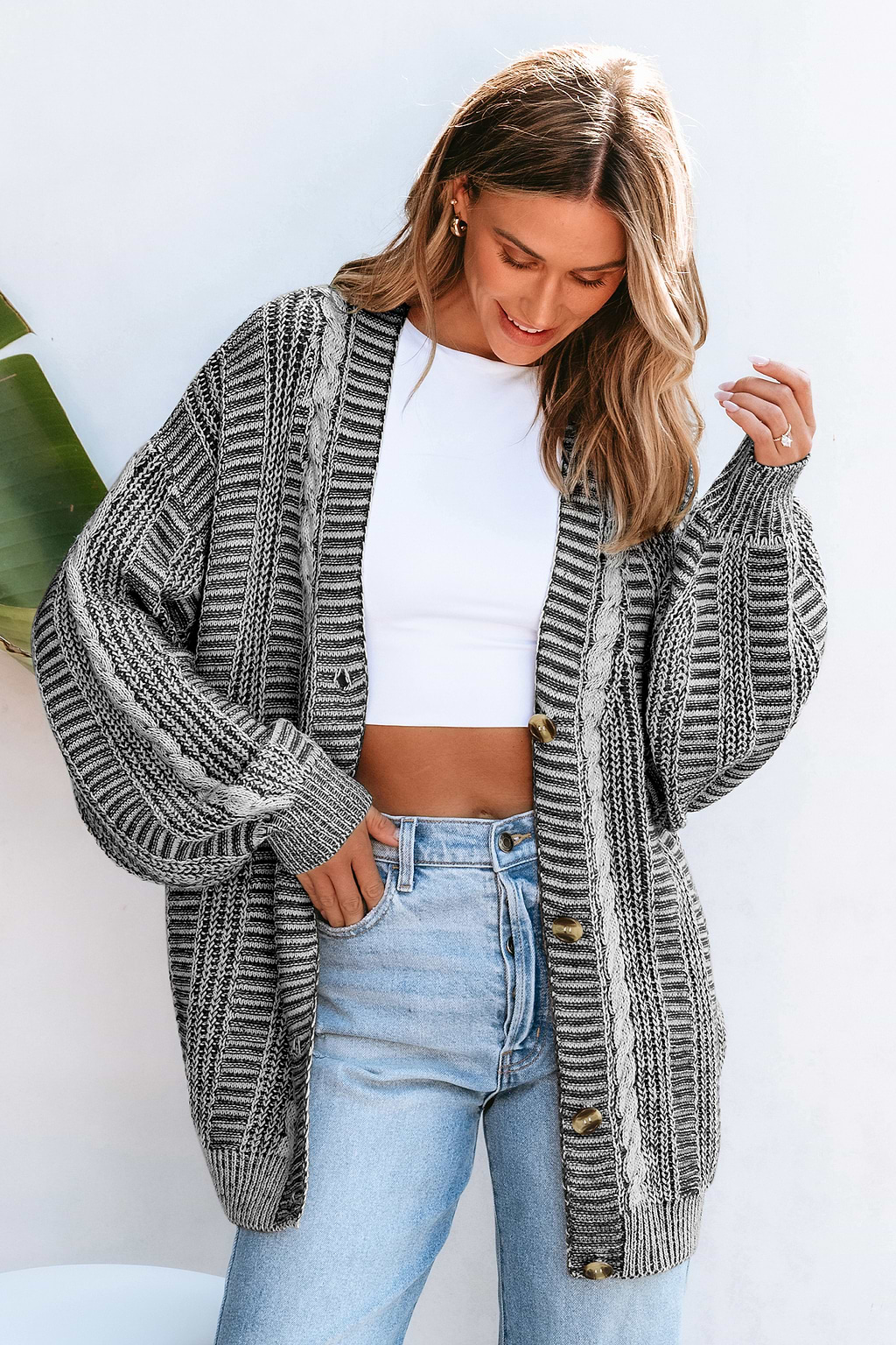 Cardigan col V boutons sur le devant