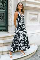 New Romance Tropical Maxi Dress