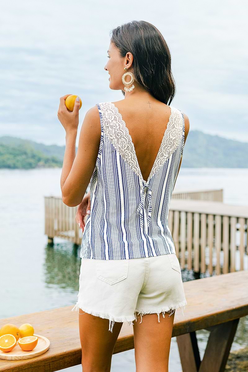 Uncomplicated Striped Top