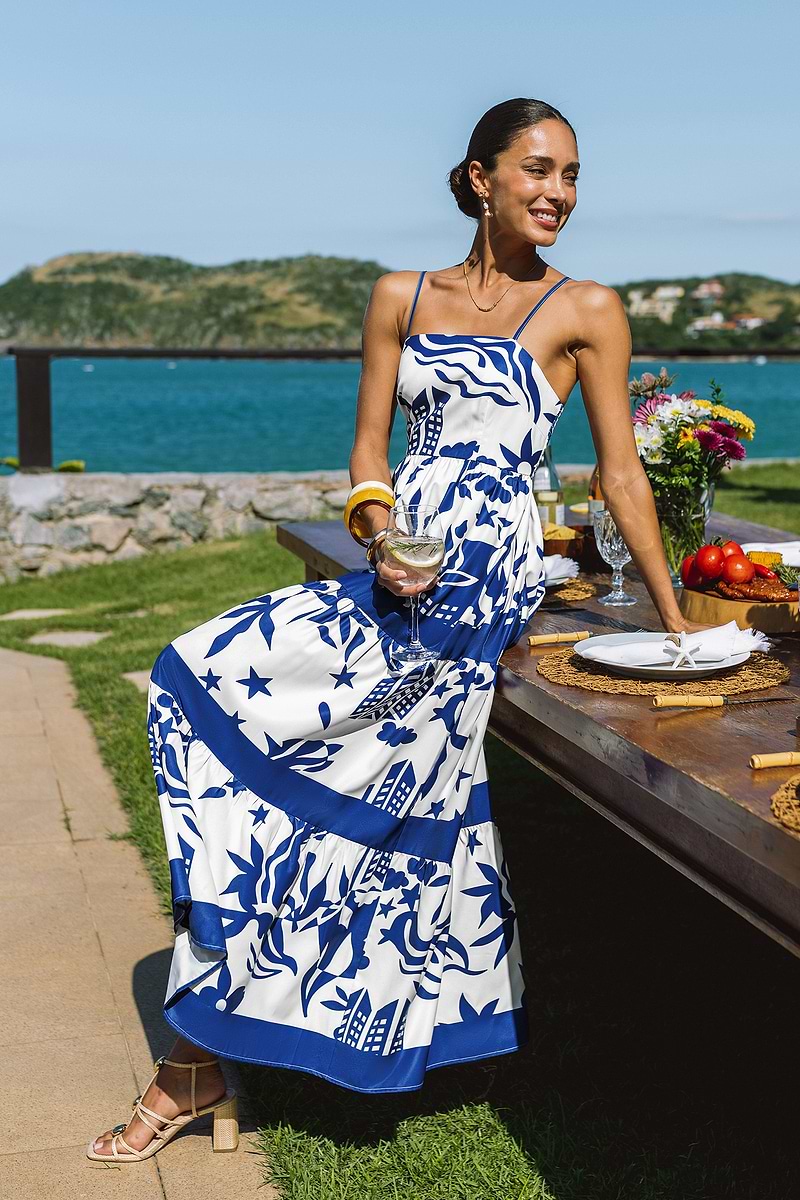 Robe longue tropicale tissé col carré sans manches