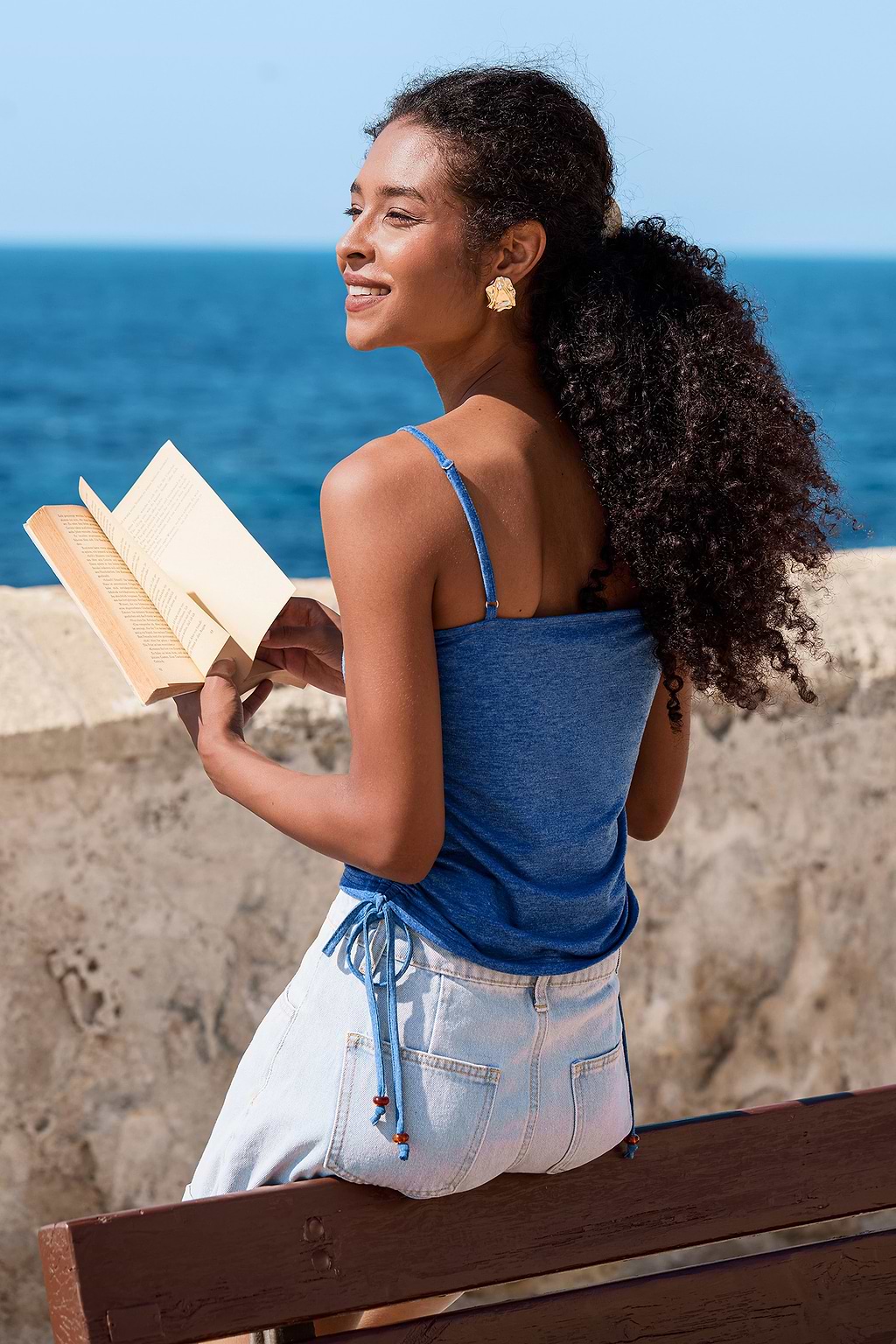 Wonderful Blue Top