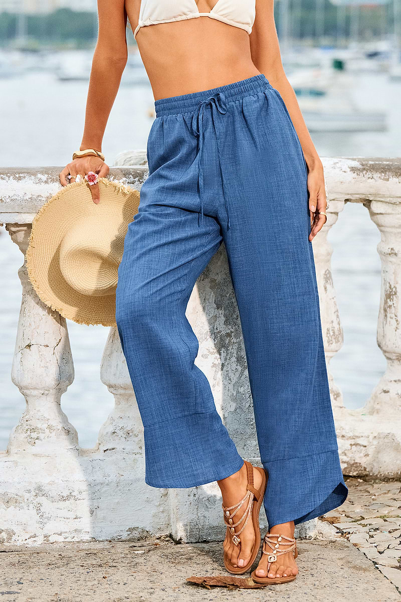 Blaue Stoffhose mit geradem Bein