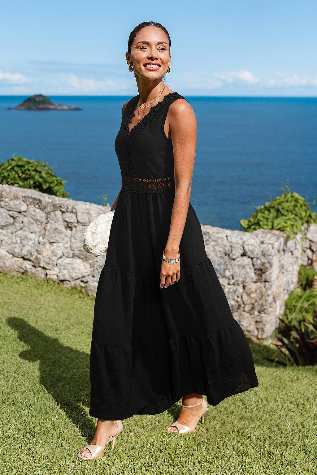 Little Details Black Maxi Dress
