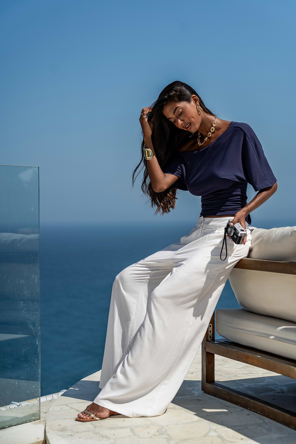 Common Thread White Pants
