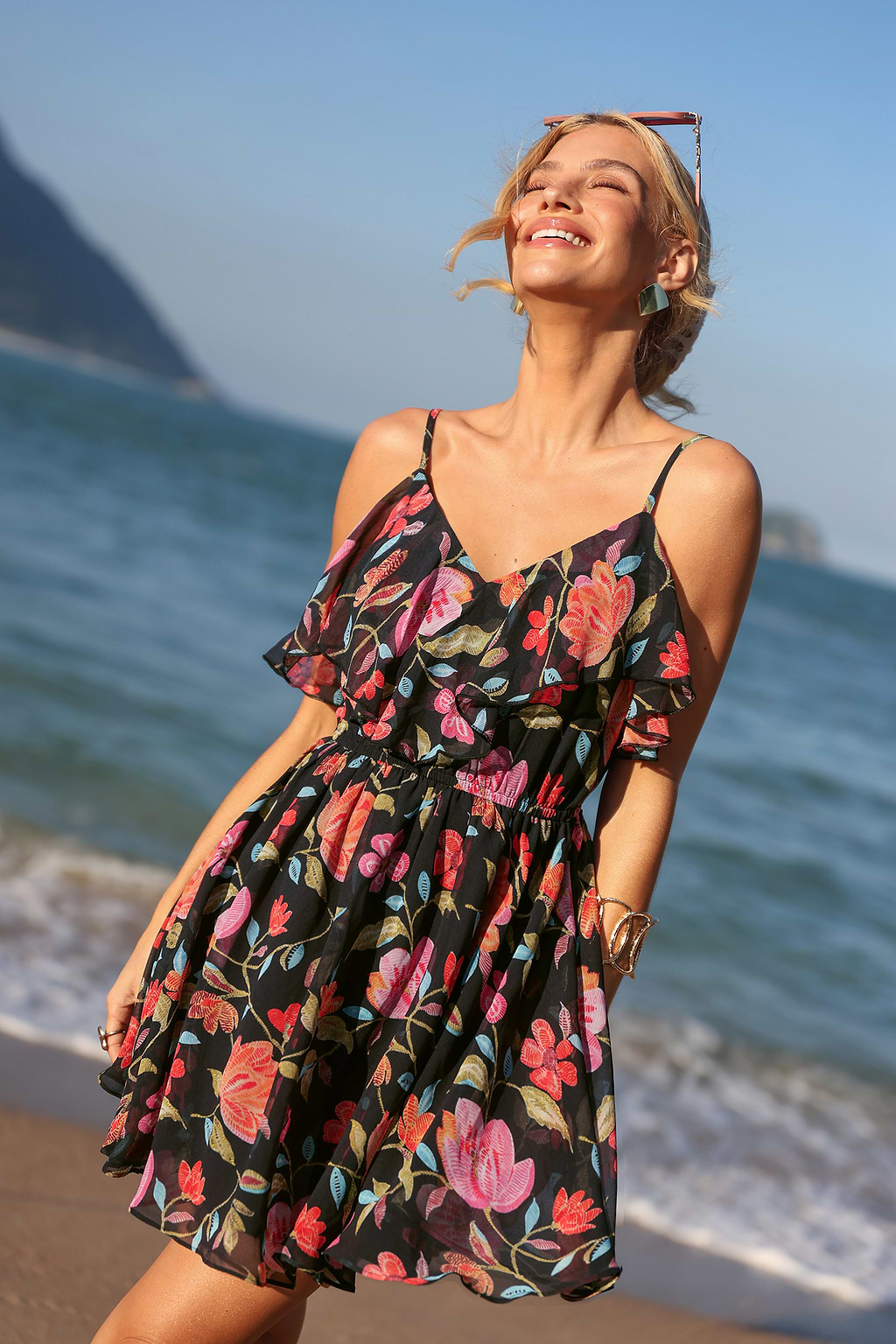 True Colors bloemen mini jurk
