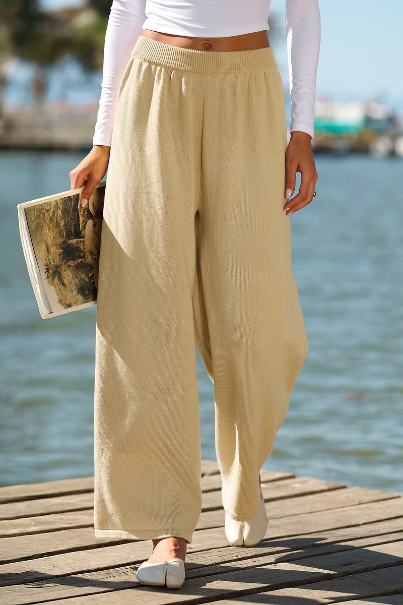 Acerca de esto Pantalones beige