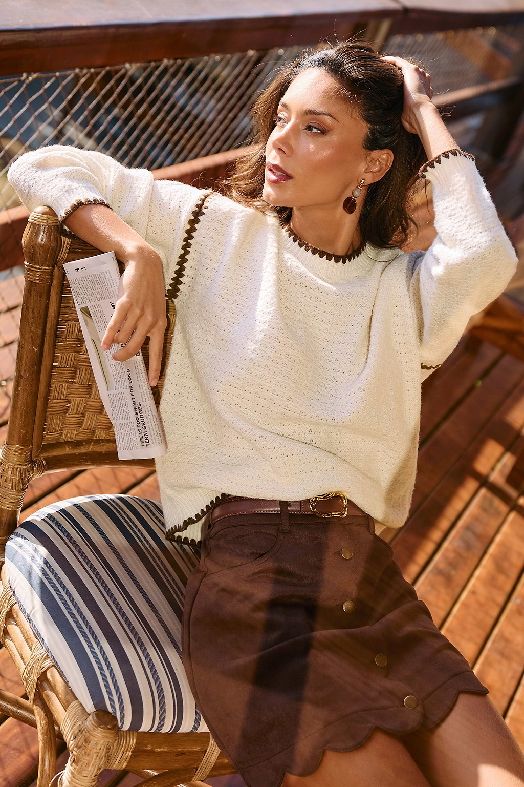 Maglione beige dall'aspetto fantastico
