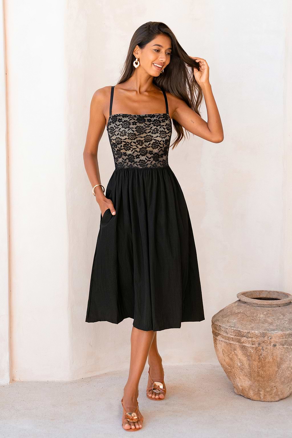 Abito midi modellante nero Pure Luck