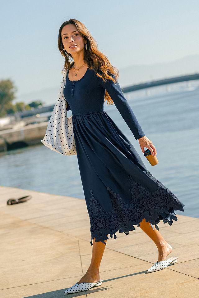Fall Girl Blue Midi Dress - Navy - S