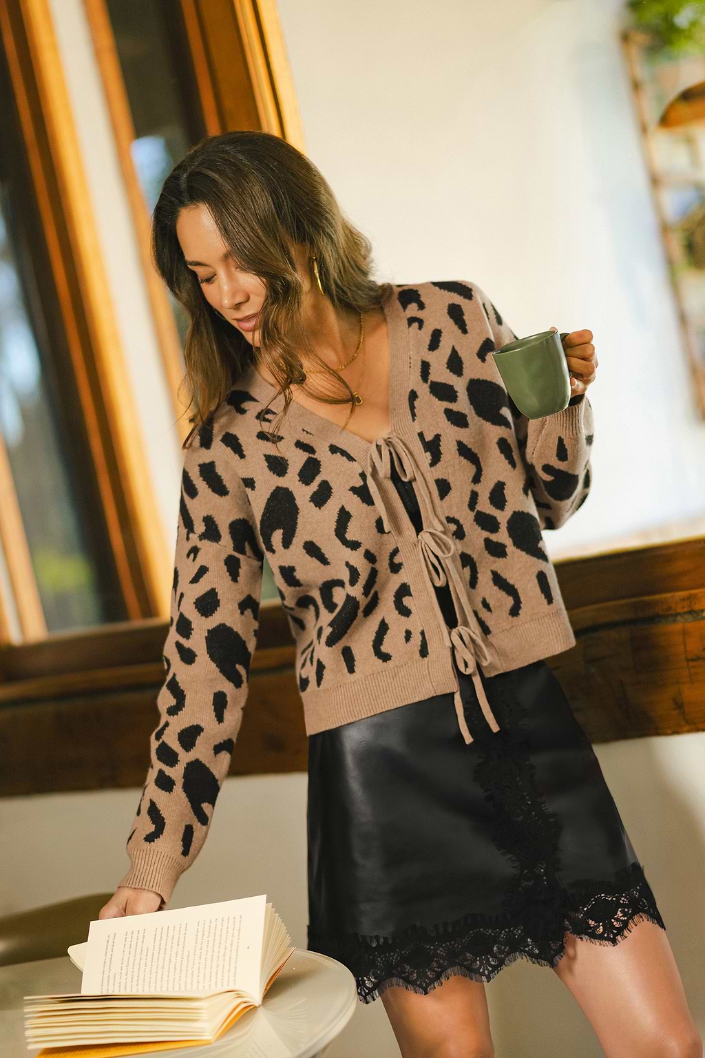 Cardigan leopardato a pelo corto