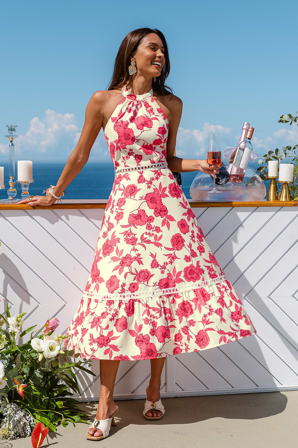 Robe longue fleurie à col haut