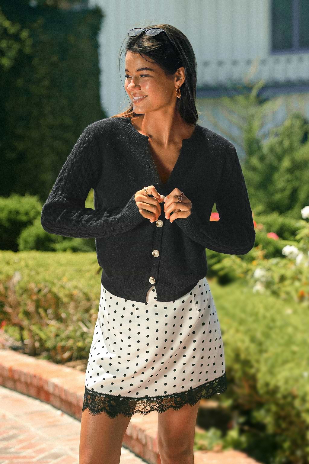 Cardigan noir à col cranté et manches longues