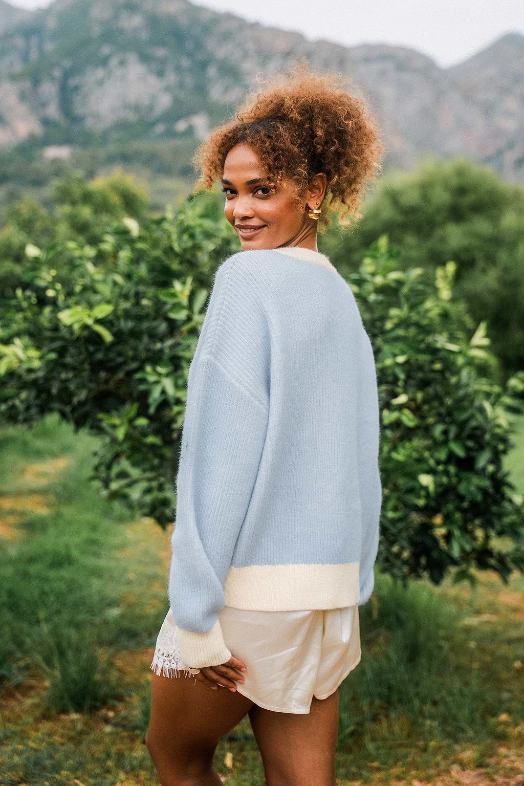 Maglione blu ghiaccio