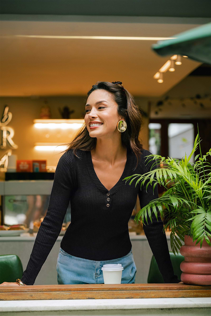 Wild Fern Black Top