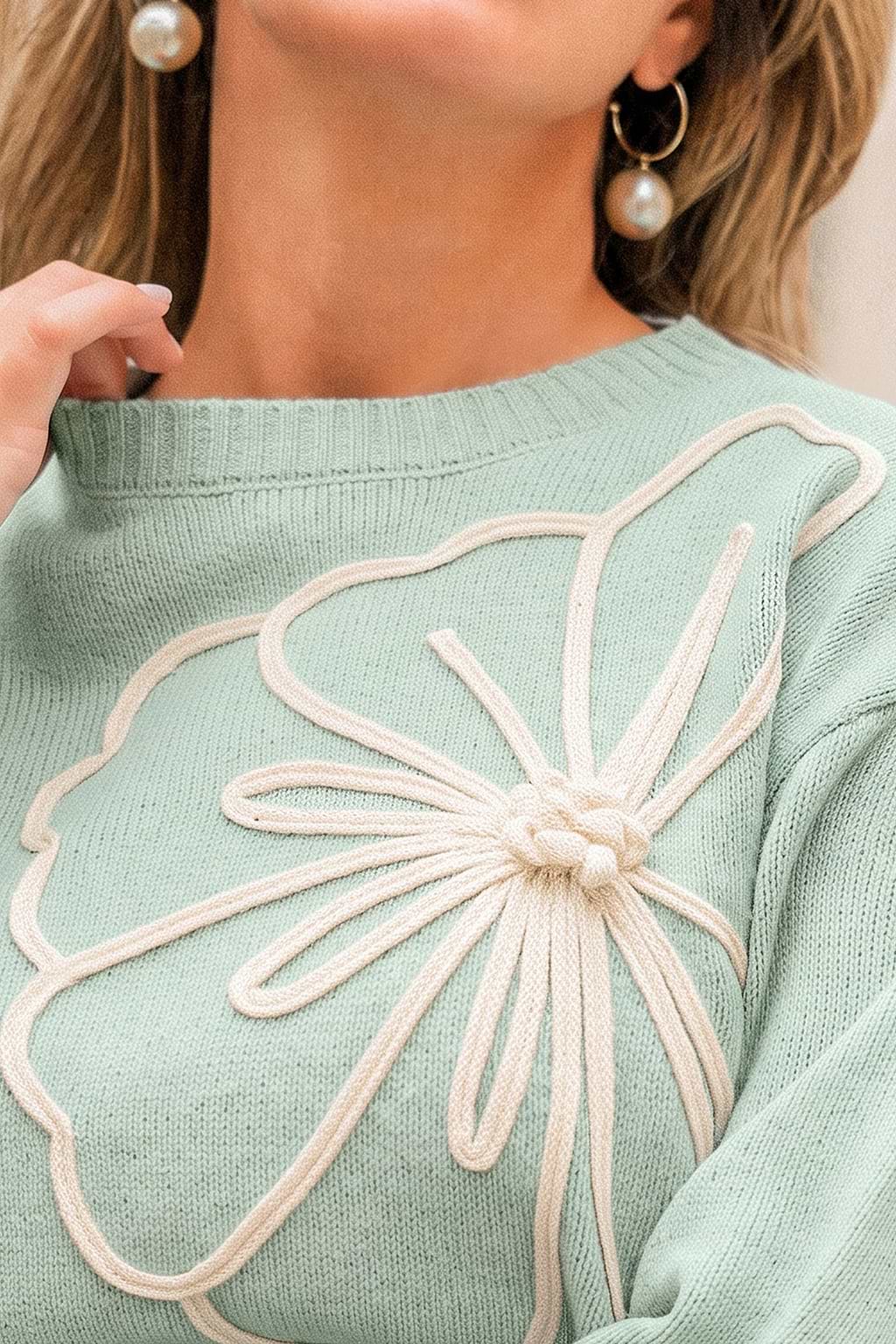 Grün geblümter Langarmpullover mit Rundhalsausschnitt