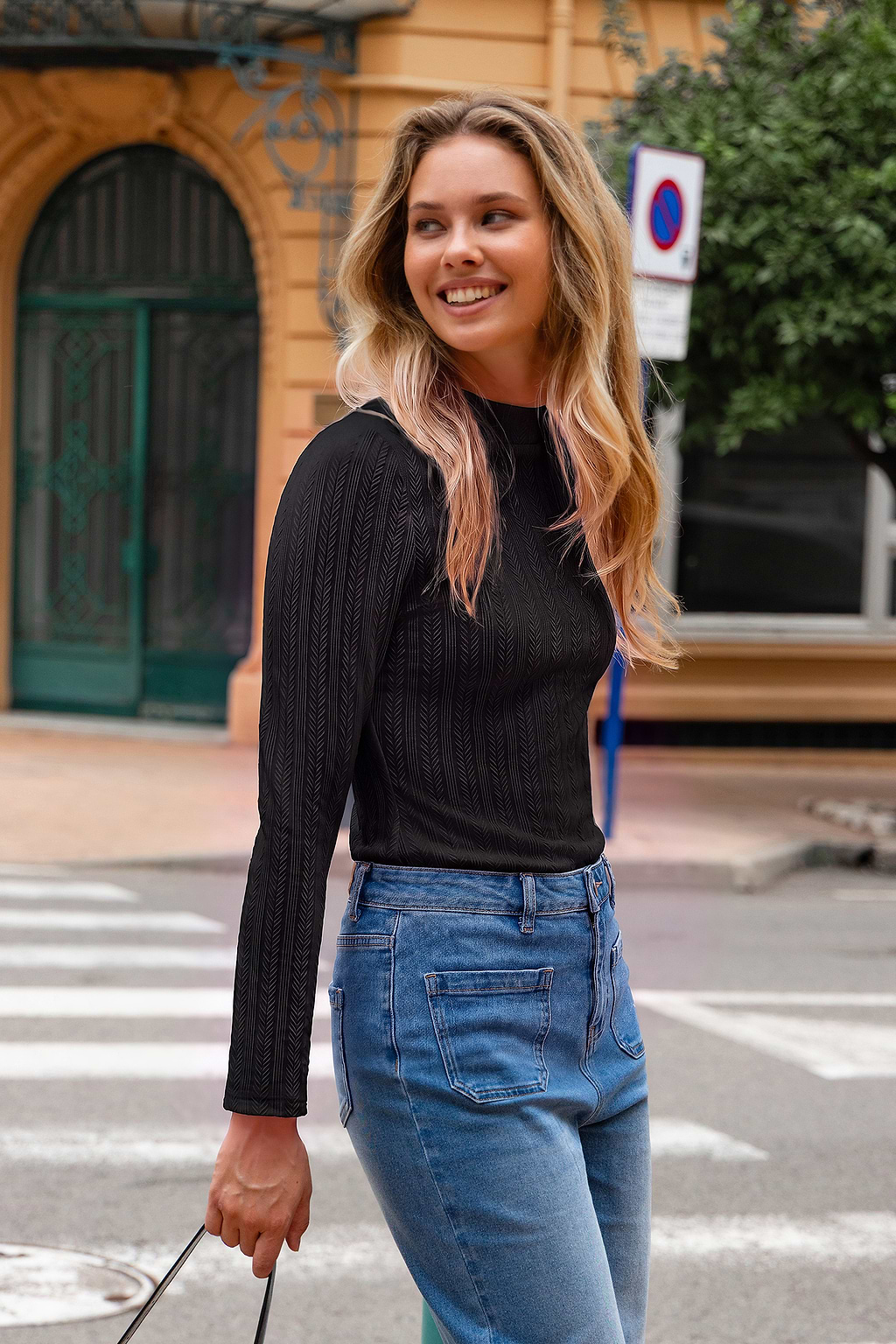In Theory Black Top