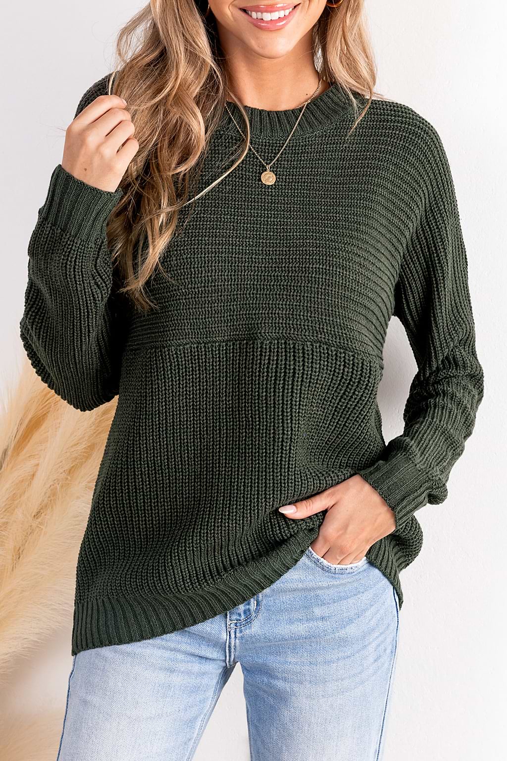 Green Round Neck Long Sleeve Knit Sweater