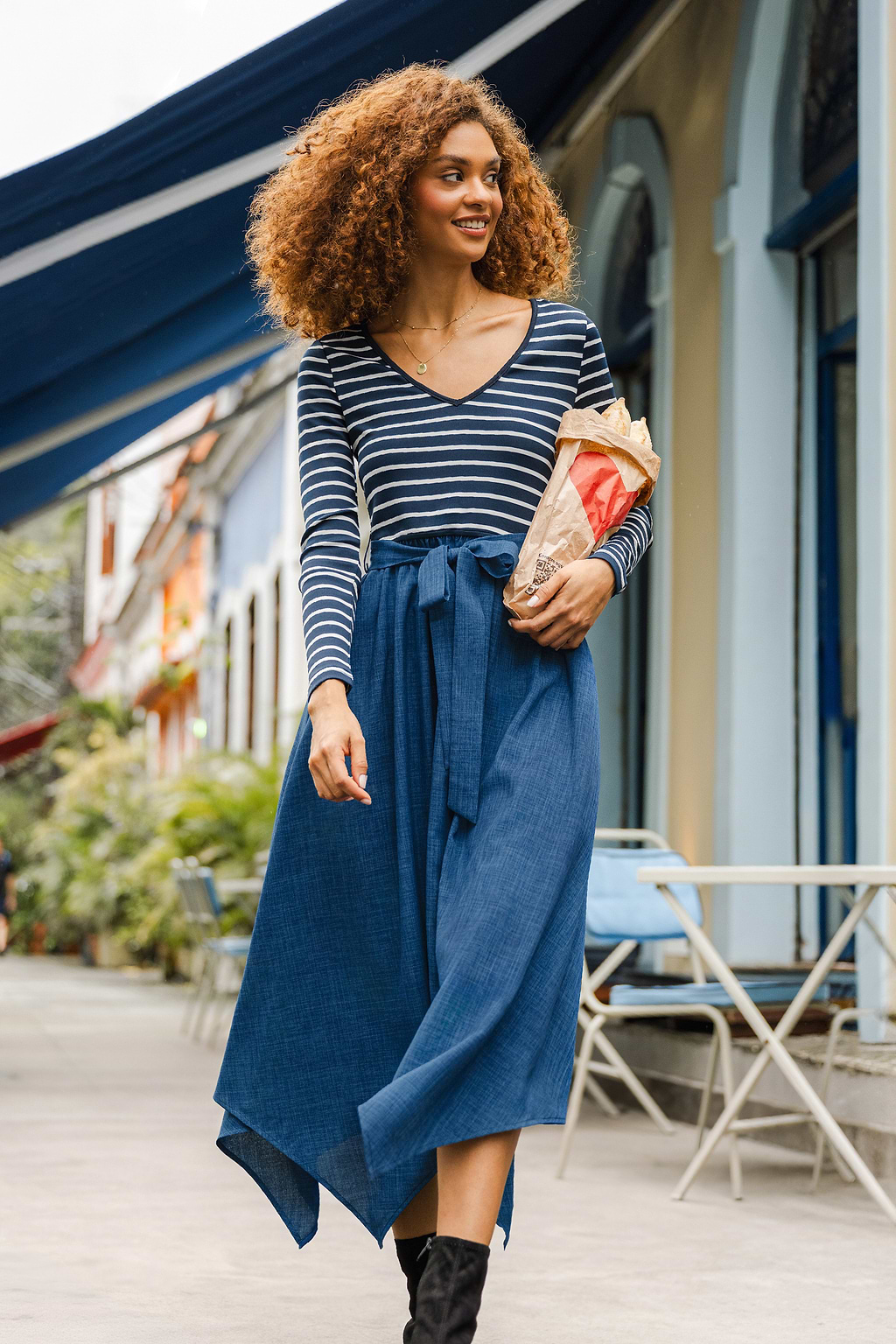 Blau Gestreiftes Langarm Midi-Freizeitkleid mit Taillenband
