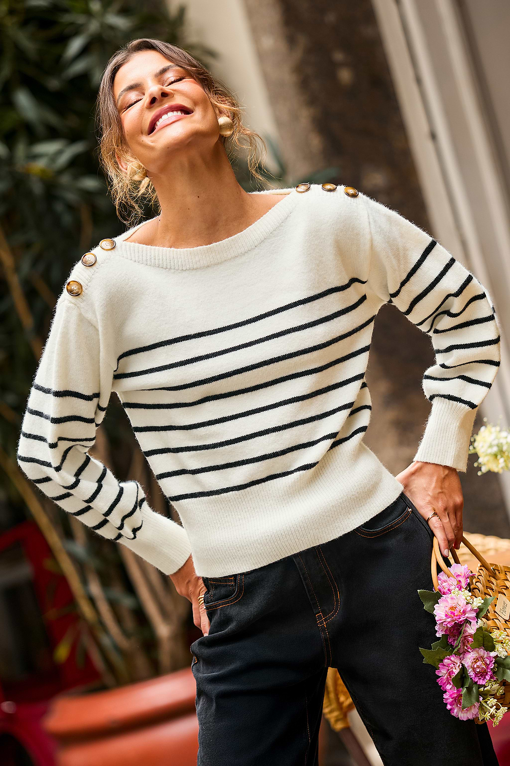 Pull rayé en tricot à col bateau et manches longues