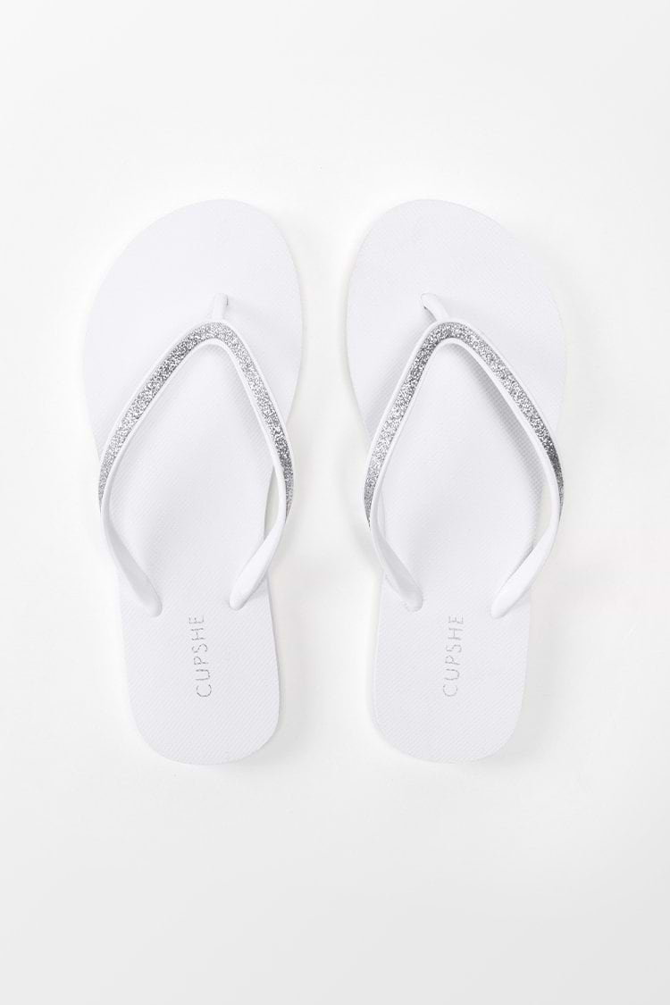 Blanco Minimalist Flip Flops