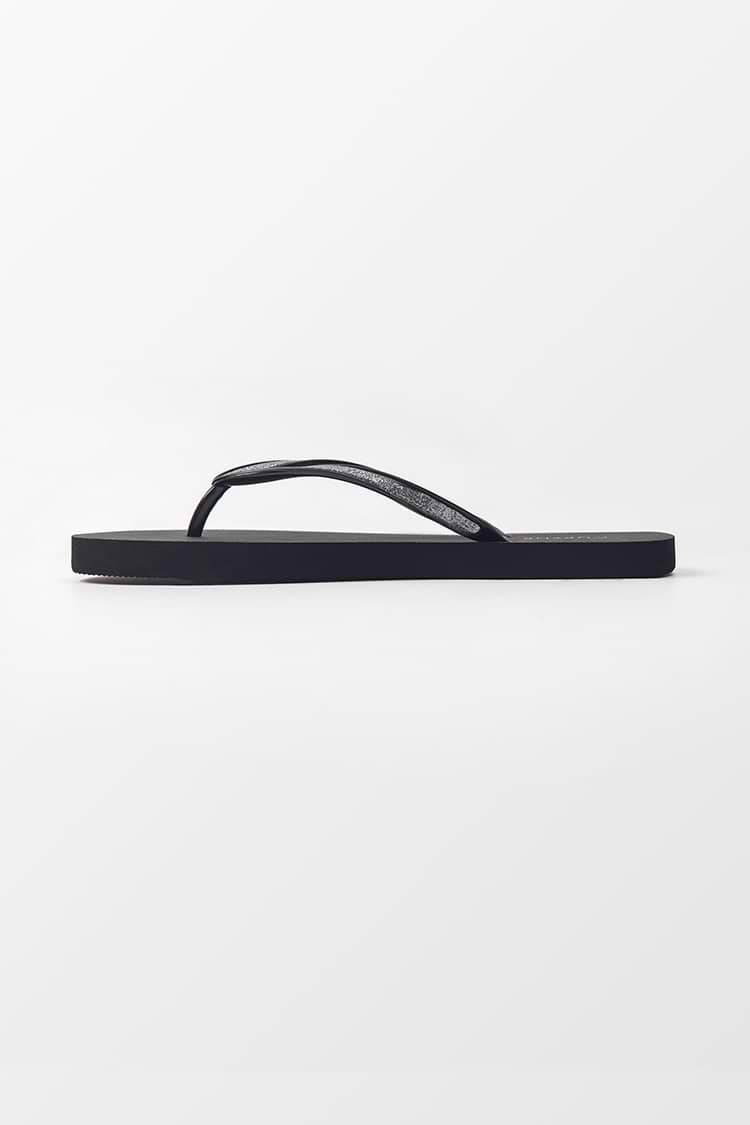 Noire Minimalist Flip Flops