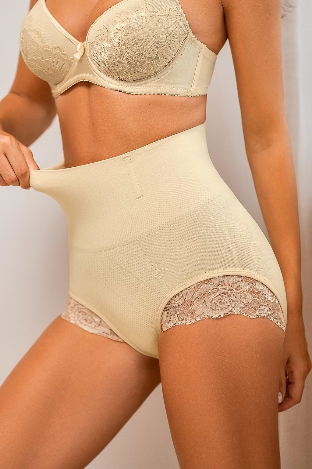 Curve Crush Nude Shapewear Briefs